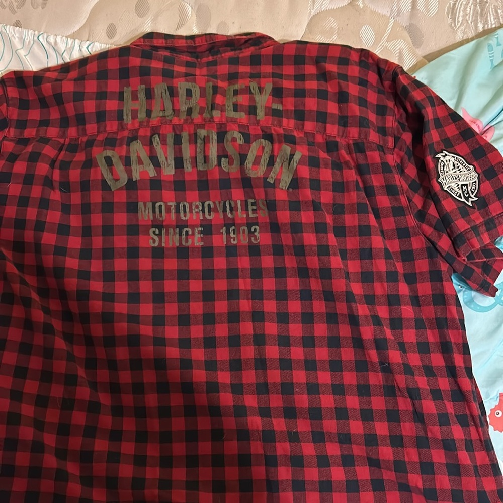 Harley Davidson button up - Picture 3 of 3